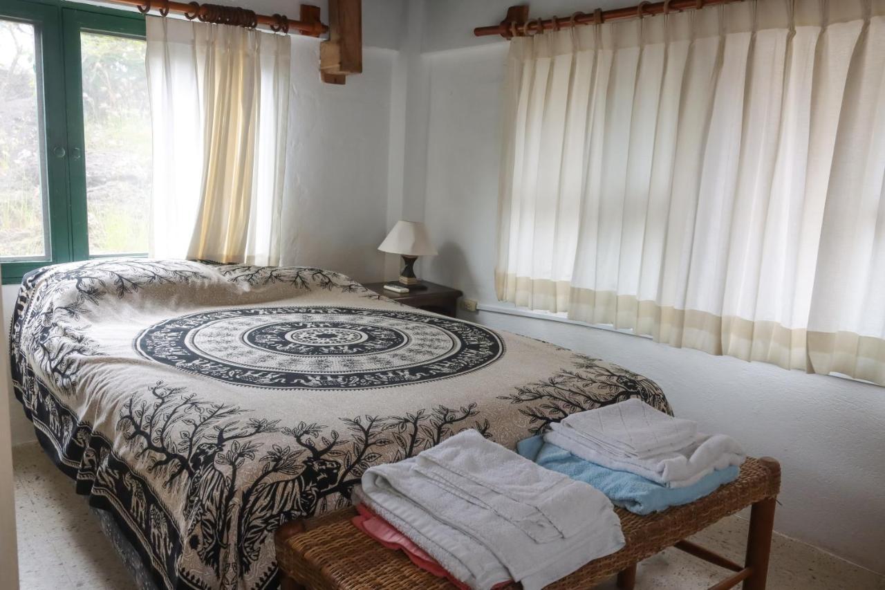 Galapagos Chalet Puerto Ayora  Ngoại thất bức ảnh