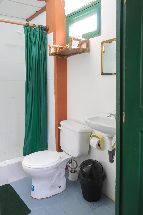 Galapagos Chalet Puerto Ayora  Ngoại thất bức ảnh