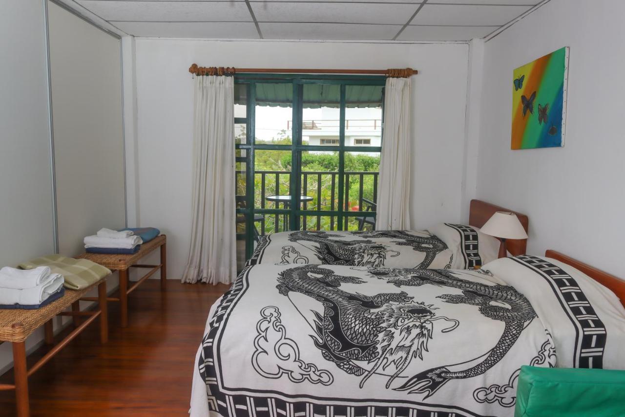 Galapagos Chalet Puerto Ayora  Ngoại thất bức ảnh